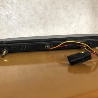 エルグランド　E52  LED ハイマウントストップランプ
