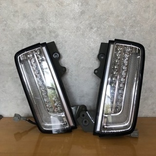 ISUZU エルフ アオリ 左右 未使用 取り外し品 トラック用品 車両パーツ 