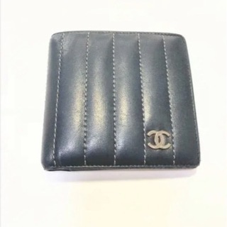 CHANEL 二つ折り財布 シール：10744741