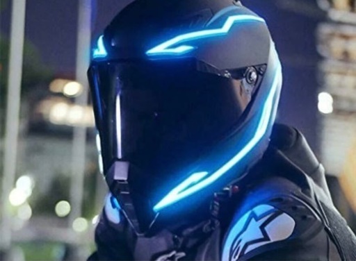LEDで光るヘルメット