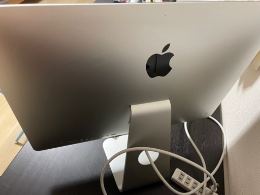 iMac (21.5-inch, Late2012)23日値引き︎返信早い方と交渉中です 
