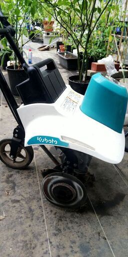 農機具管理機　中古クボタ電動管理機　リチウムイオン電池