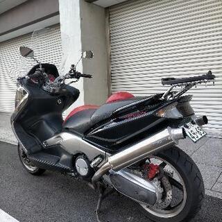 TMAX500