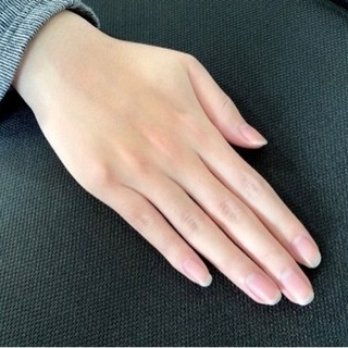 ネイルモデル 助け合い ジモティー