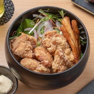 【ひと息茶屋】ホテル１Ｆの和食レストランのキッチン！ＵｂｅｒＥａ...