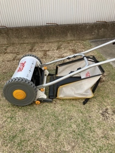 値下げ2,500→2,000円！　RYOBI 手動式芝刈機