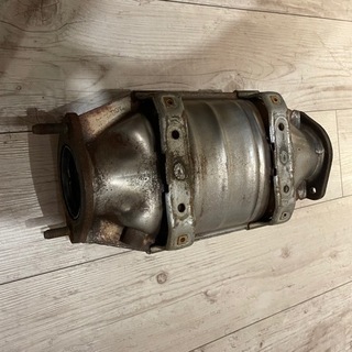 シルビア　純正触媒　ターボ