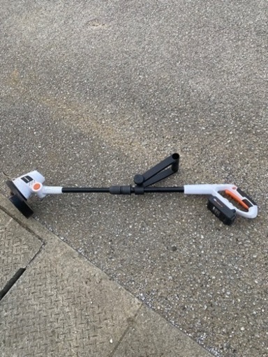 草刈り機　アイリスオーヤマ