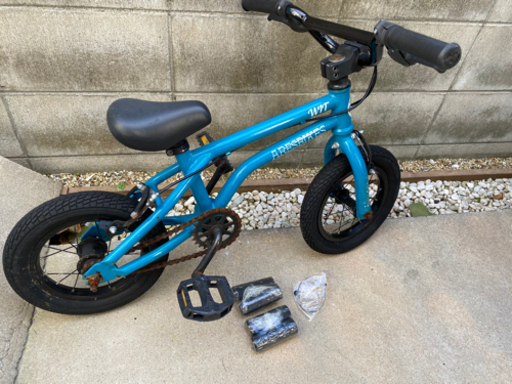 値下げしました。アーレスバイク(ARESBIKES)WIT 12インチ 交渉中）BMX 