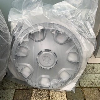 ハイエース 新車外し 純正タイヤ キャップ付