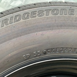 ハイエース 新車外し 純正タイヤ キャップ付