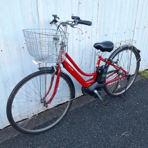 26インチ 電動アシスト自転車 ヤマハPas city-F 充電器付 白う 26インチ 電動アシスト自転車 ヤマハPas city-F 充電器付 白う