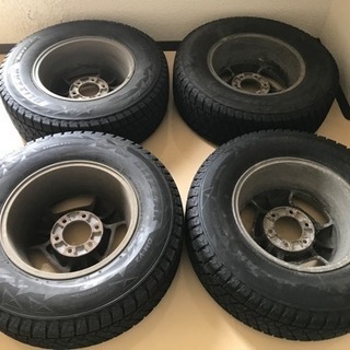 商談成立 245/70R/16 16インチ スタッドレス 2014年製 バリ溝