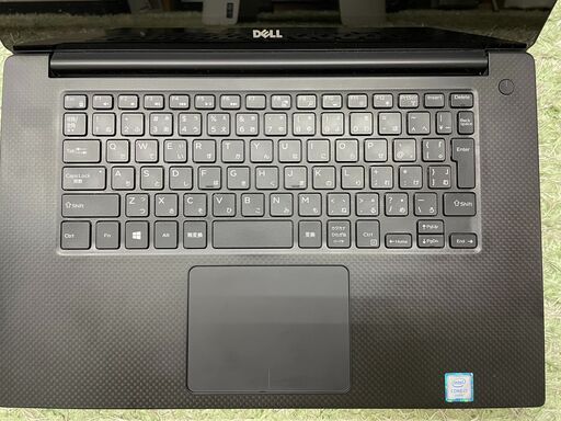 お話中です・・・DELL XPS15(9550)/i7-6700HQ/メモリ16GB/SSD512GB/4K