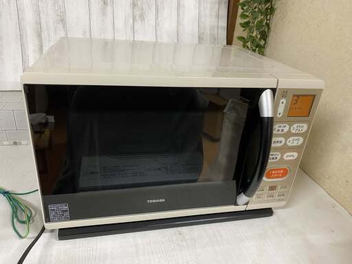 (売約済み)TOSHIBA 東芝 オーブンレンジ 電子レンジ ER-J3A ホワイト 遠赤石窯オーブン キッチン 家電