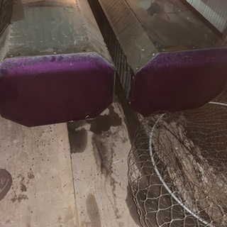 車のパーツ トラック部品 確か2トン箱車