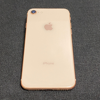 【購入者様決定しました】iPhone 8 Gold 64GB S...