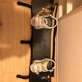 スノーボード板、ビンディングセット！！（カバーはおまけ！）