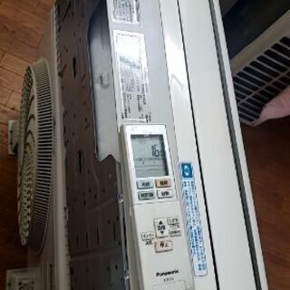 1Panasonicルームエアコン2.2キロ2011年 - 四條畷市