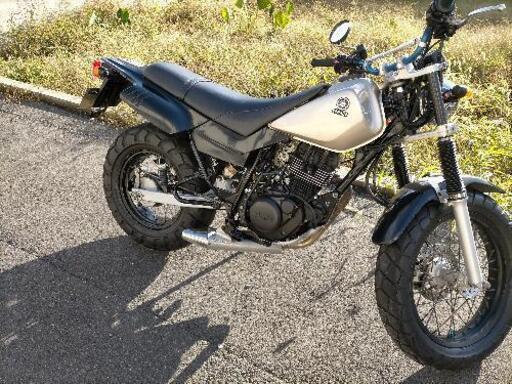 TW200 E　希少なほぼノーマル　自賠責付き