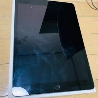 【ネット決済・配送可】iPad 10.2インチ　第8世代　32G...