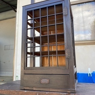 アンティーク小棚！ディスプレイなどに！