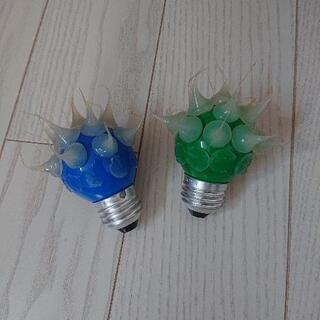 トゲトゲの電球 青と緑