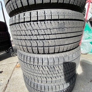 中古スタッドレスタイヤ　超良品