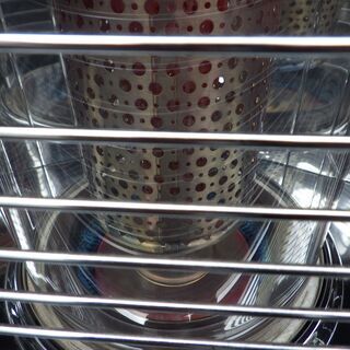 札幌発 配送有◇ TOYOTOMI トヨトミ 半密閉式石油ストーブ HR-650F 2018年