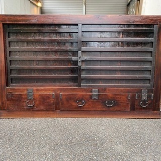 近江水屋箪笥。時代物です！