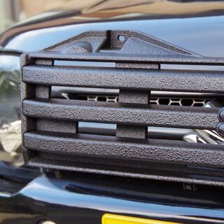 ジムニー JB23W 4型 スズキ純正フロントグリル U-POL社/ラプターライナー塗装施工品