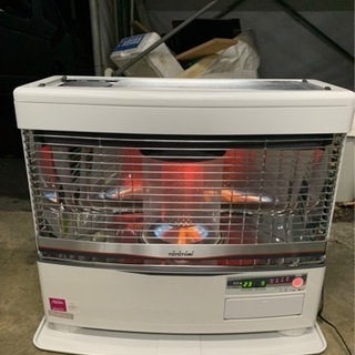 2019年 煙突式灯油ストーブ TOYOTOMI HR-650F