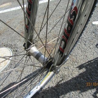 アルミ製の錆びないスポーツサイクル18段変速ギヤー付き26インチ 