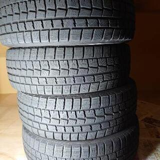 スタッドレスタイヤ　ウィンターMAXX01
205/60-16 4本 

ワンシーズンのみ使用