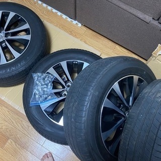 TOYOTA純正タイヤホイール4本セット（中古）売ります！！（値下げしました）