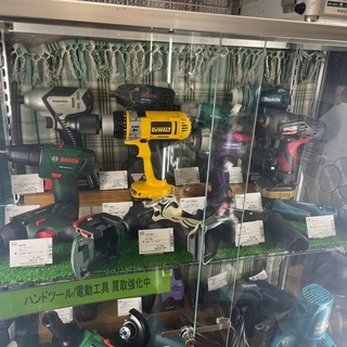 工具大量入荷中！！ ASTRO PRODUCT インパクトレンチ 充電器・充電池