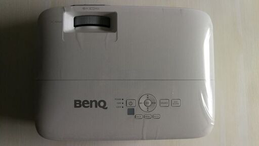 BenQ プロジェクター MW826ST - renmarkets.com