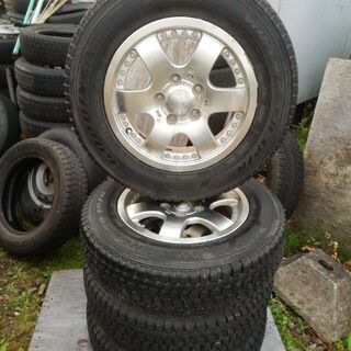 値下相談】 スタッドレスタイヤ 175/65R15 4本セット 超バリ溝！ガリ傷 
