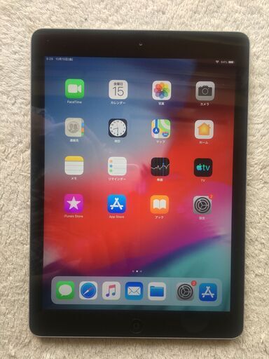 Apple iPad air 64GB silver wifiモデル まずまずのキズ無し美品