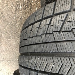 ブリジストンVRX 225/50/17 バリ溝