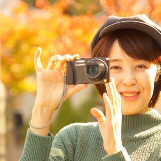 一眼レフでモデル写真撮影実習:　京阪・京橋駅徒歩5分、京橋OBP内のカフェ周辺 - 大阪市