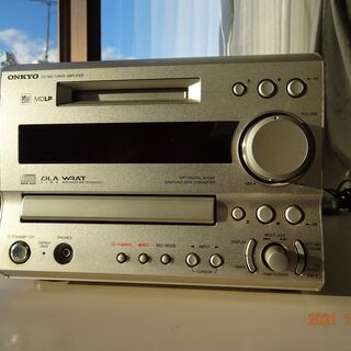 500円ONKYOチューナーアンプFRーX7 