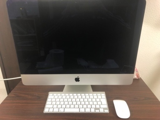 iMac (21.5-inch, Late 2013) CPU： 2.7GHzクアッドコアIntel Core i5プロセッサ