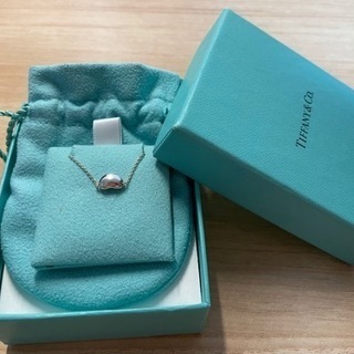 Tiffany ビーン デザイン ペンダント