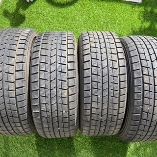 215/55R17 スタッドレスタイヤ　ダンロップ　中古