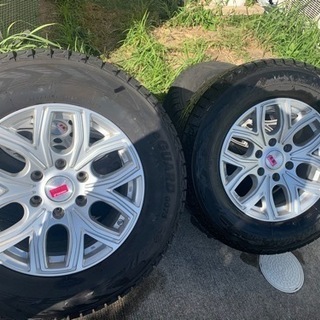 265 65 R17 スタッドレスタイヤ