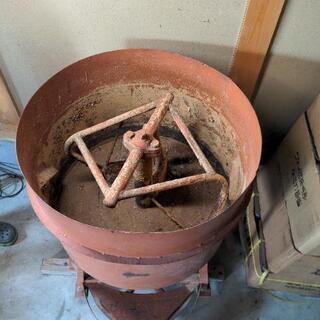 家畜飼料ミキサー