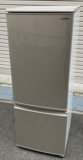 【RKGRE-739】特価！シャープ/167L 2ドア冷凍冷蔵庫/SJ-C17E-N （ブロンズ系）/中古品/2019年製