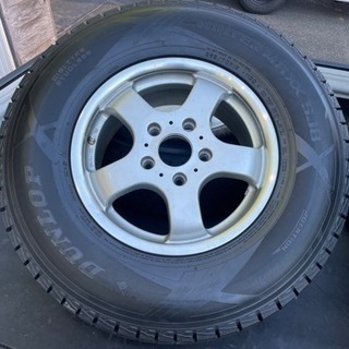 スタッドレスタイヤ＋ホイール4本セット 265/70R16 15年製 未使用 極美品