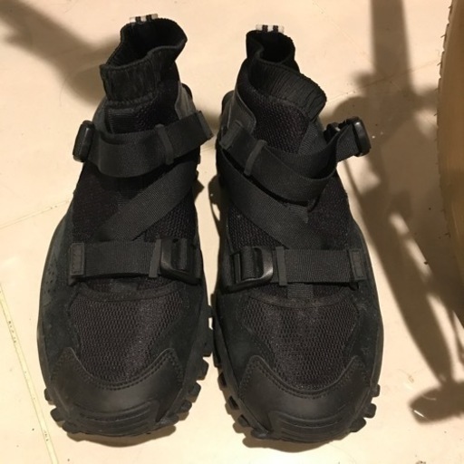 《受渡者決定》【新品】HYKE adidas 26.5センチ